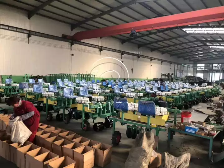 Máquinas trasplantadoras de plántulas