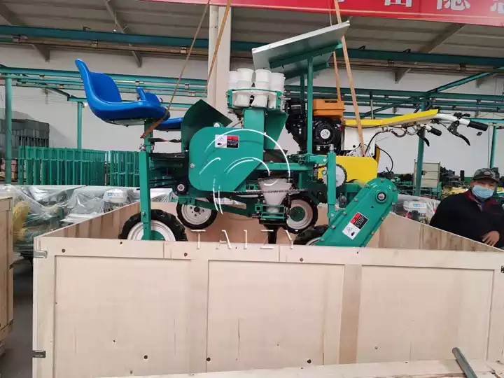 Shipment of the transplanter to Philippines