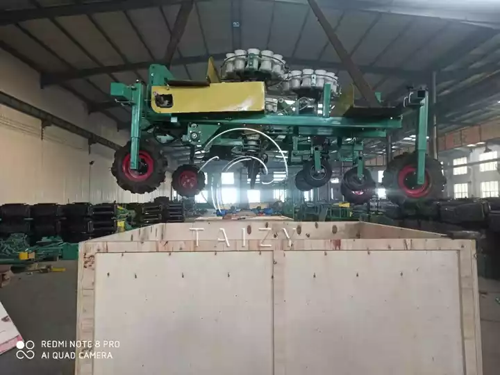 Vegetable seedling transplanter to Morocco