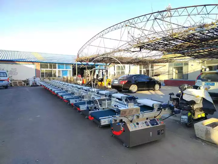 mashine za kupanda mbegu kwenye trei za kitalu