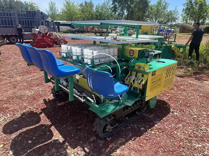 multi row crawler transplanter