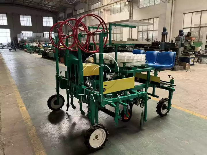 pineapple seedling transplanter